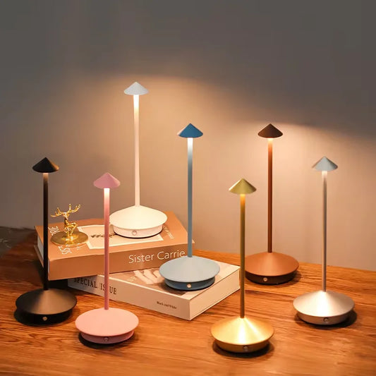 i-Lus PINA – Lampada da Tavolo LED Touch Ricaricabile Stile Pina Pro