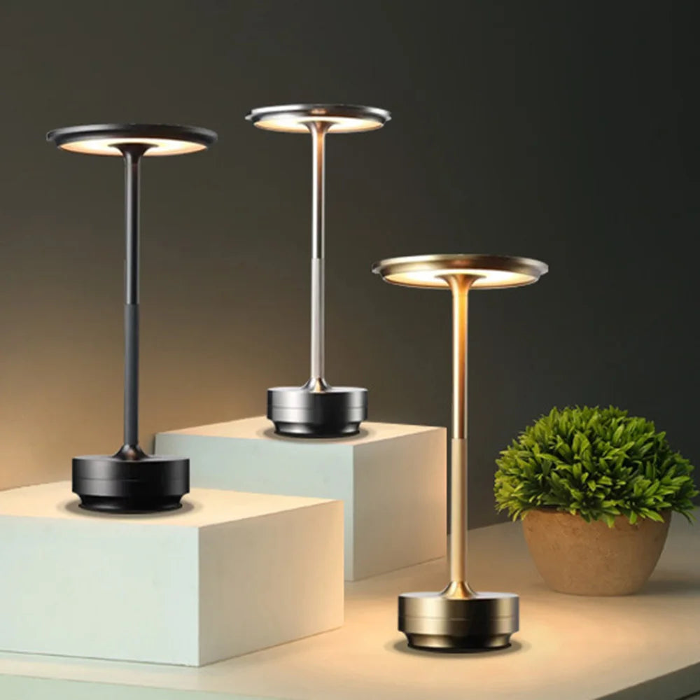 i-Lus NOVA – Lampada da Tavolo Ricaricabile Touch con Dimmer Continuo e 3 Toni di Luce